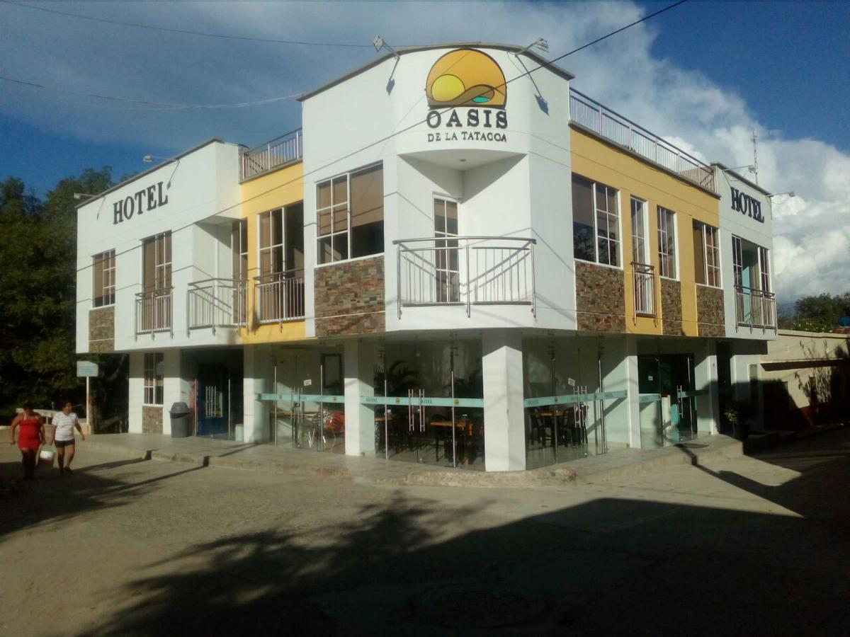 Hotel Oasis De La Tatacoa Вилявеха Екстериор снимка