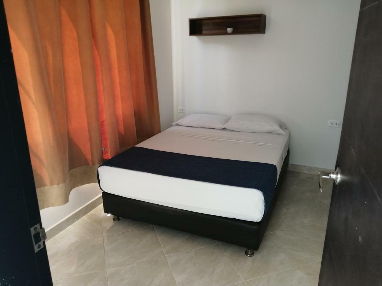 Hotel Oasis De La Tatacoa Вилявеха Екстериор снимка