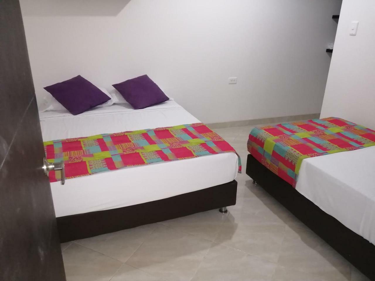 Hotel Oasis De La Tatacoa Вилявеха Екстериор снимка