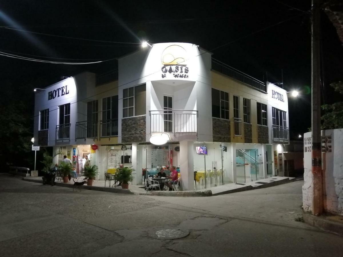 Hotel Oasis De La Tatacoa Вилявеха Екстериор снимка